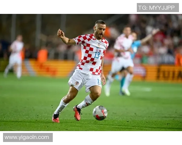 东方队大胜恒大六球零封展现强大实力引发热议