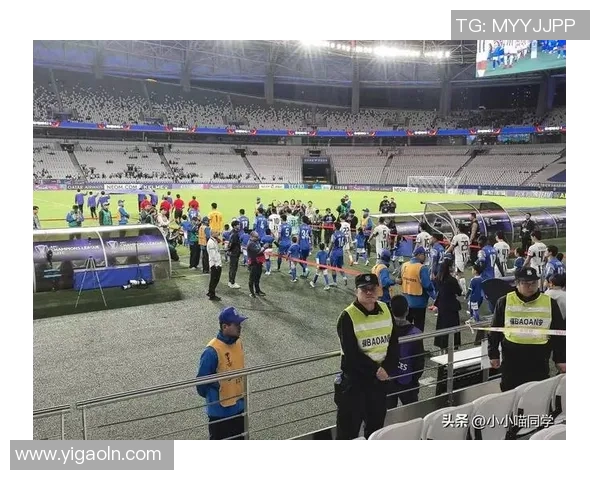 亚冠赛场上申花与光荣的激烈对决结果揭晓，精彩瞬间回顾与分析